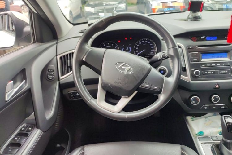 Used Hyundai ix25 2015 1.6L Automatic Two-Wheel Drive Smart GLS Trim Steering Wheel