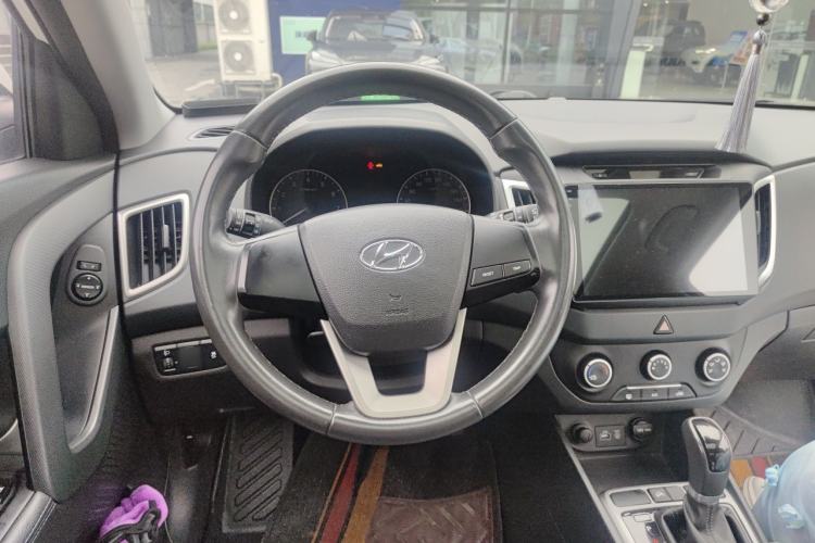 Used Hyundai ix25 2015 1.6L Automatic Two-Wheel Drive Smart GLS Trim Steering Wheel