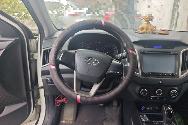 Used Hyundai ix25 2015 1.6L Automatic Two-Wheel Drive Smart GLS Trim Steering Wheel
