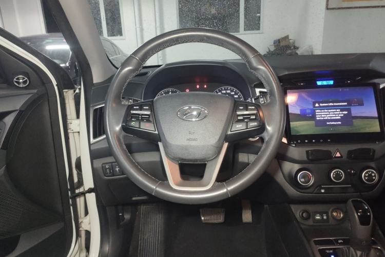 Used Hyundai ix25 2015 1.6L Automatic Two-Wheel Drive Smart GLS Trim Steering Wheel