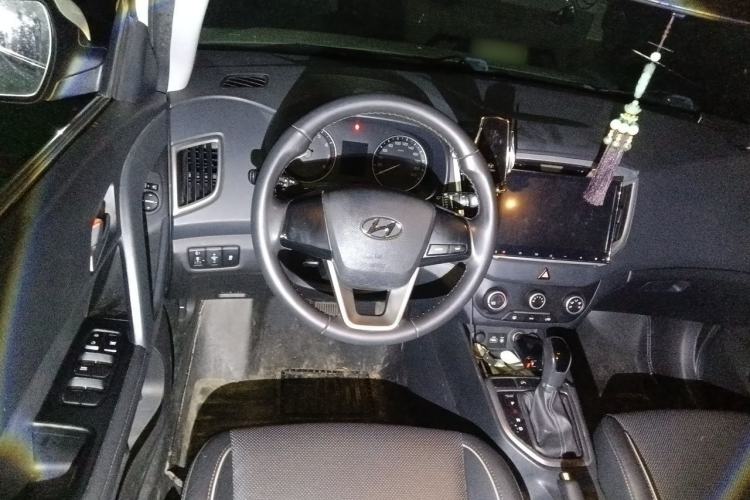 Used Hyundai ix25 2015 1.6L Automatic Two-Wheel Drive Smart GLS Trim Steering Wheel