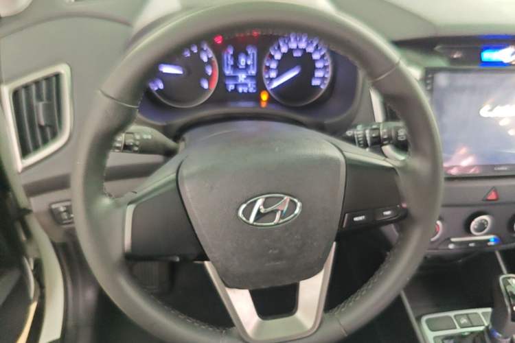Used Hyundai ix25 2015 1.6L Automatic Two-Wheel Drive Smart GLS Trim Steering Wheel