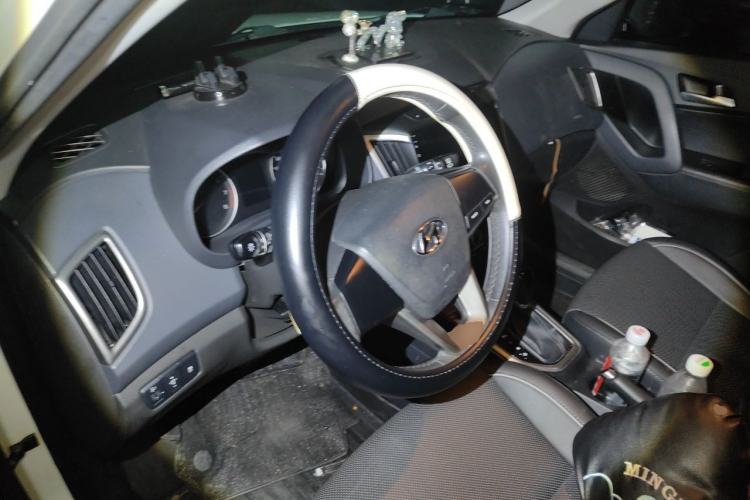 Used Hyundai ix25 2015 1.6L Automatic Two-Wheel Drive Smart GLS Trim Steering Wheel