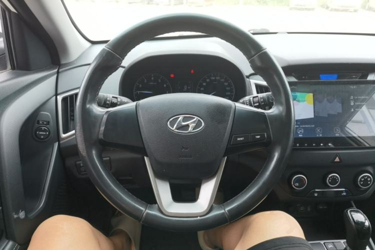 Used Hyundai ix25 2015 1.6L Automatic Two-Wheel Drive Smart GLS Trim Steering Wheel