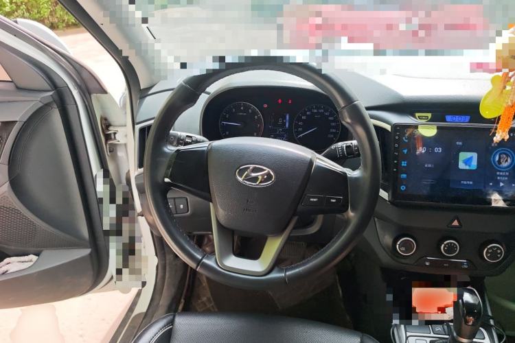 Used Hyundai ix25 2015 1.6L Automatic Two-Wheel Drive Smart GLS Trim Steering Wheel