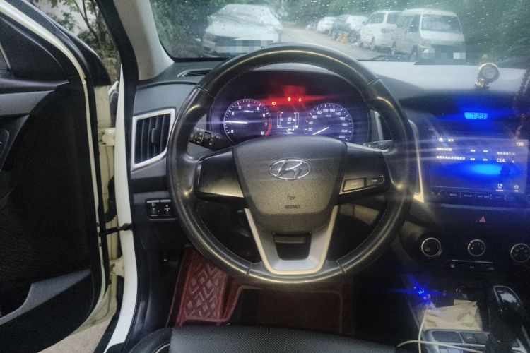 Used Hyundai ix25 2015 1.6L Automatic Two-Wheel Drive Smart GLS Trim Steering Wheel