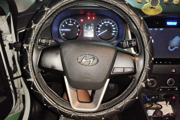 Used Hyundai ix25 2015 1.6L Automatic Two-Wheel Drive Smart GLS Trim Steering Wheel
