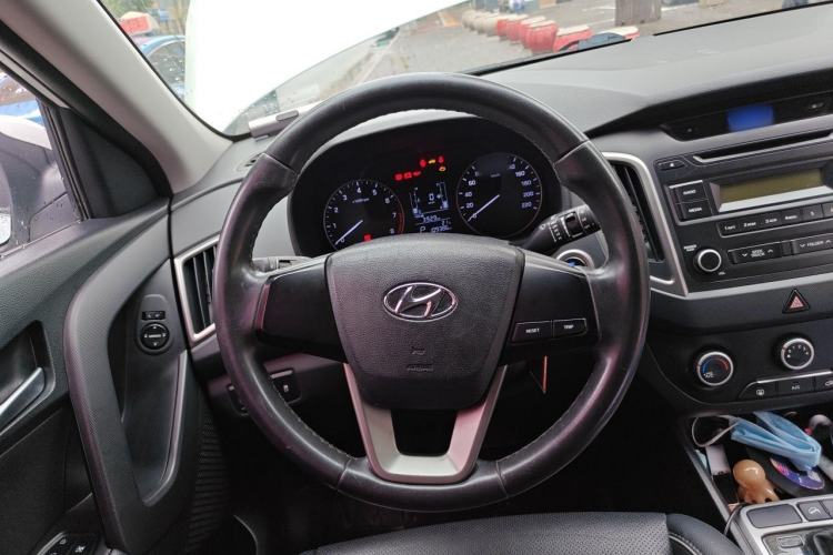 Used Hyundai ix25 2015 1.6L Automatic Two-Wheel Drive Smart GLS Trim Steering Wheel