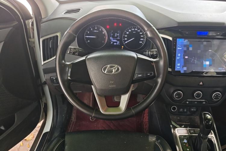 Used Hyundai ix25 2015 1.6L Automatic Two-Wheel Drive Smart GLS Trim Steering Wheel