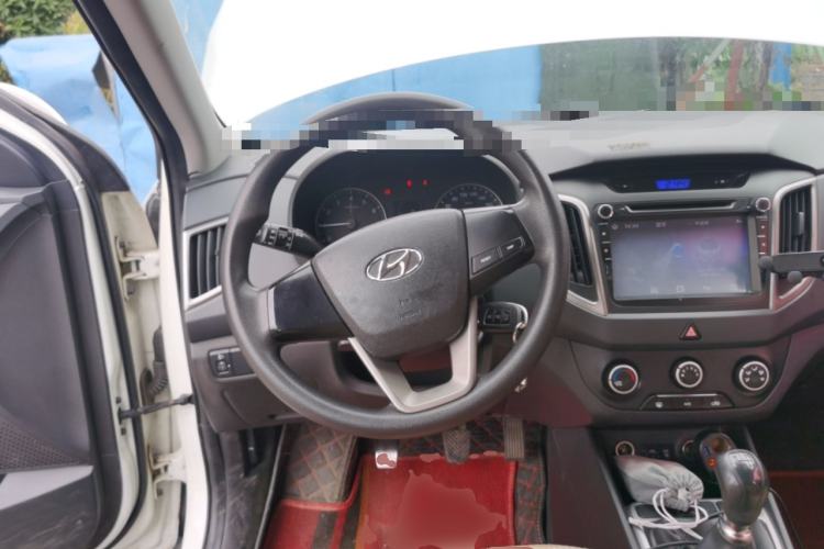 Used Hyundai ix25 2015 1.6L Manual Two-Wheel Drive Fashionable GS Model Steering Wheel