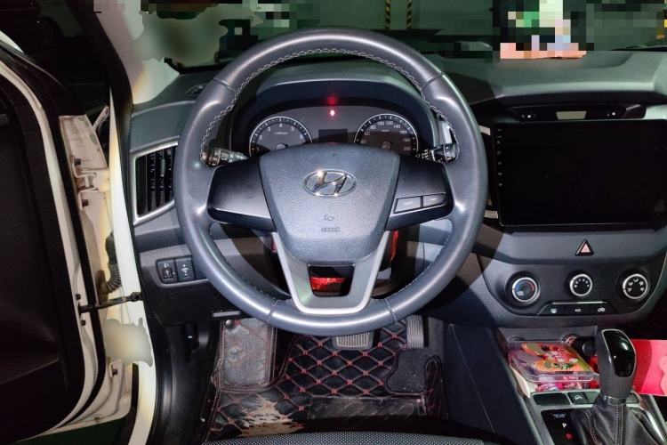 Used Hyundai ix25 2015 1.6L Automatic Two-Wheel Drive Smart GLS Trim Steering Wheel