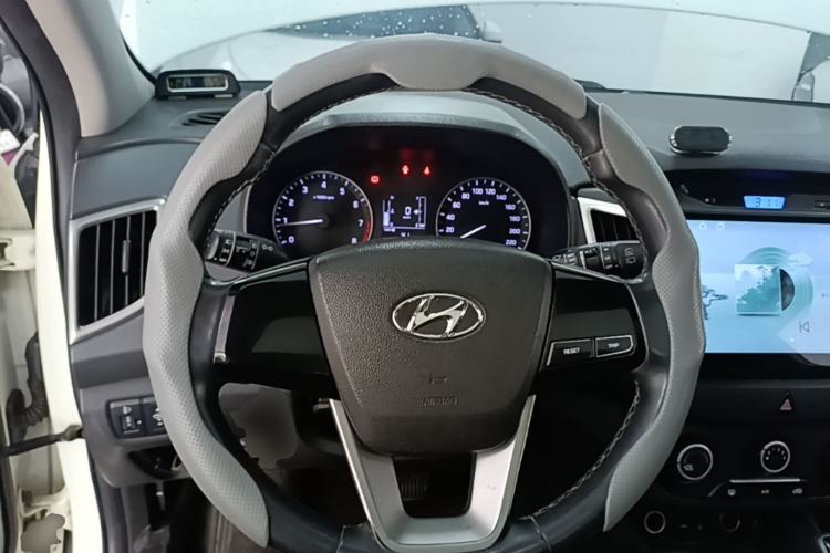Used Hyundai ix25 2015 1.6L Automatic Two-Wheel Drive Smart GLS Trim Steering Wheel