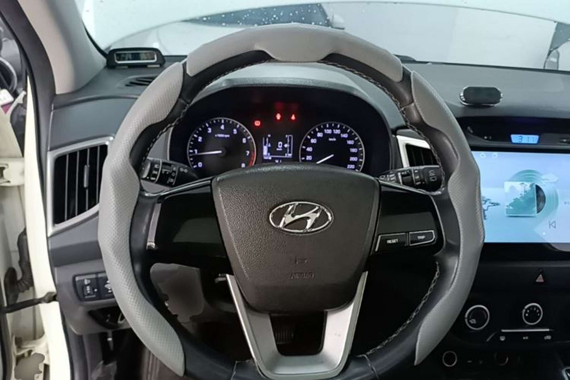 Used Hyundai ix25 2015 1.6L Automatic Two-Wheel Drive Smart GLS Trim Steering Wheel
