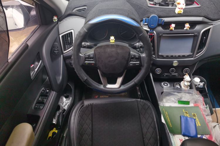Used Hyundai ix25 2015 1.6L Automatic Two-Wheel-Drive Deluxe DLX Model Steering Wheel