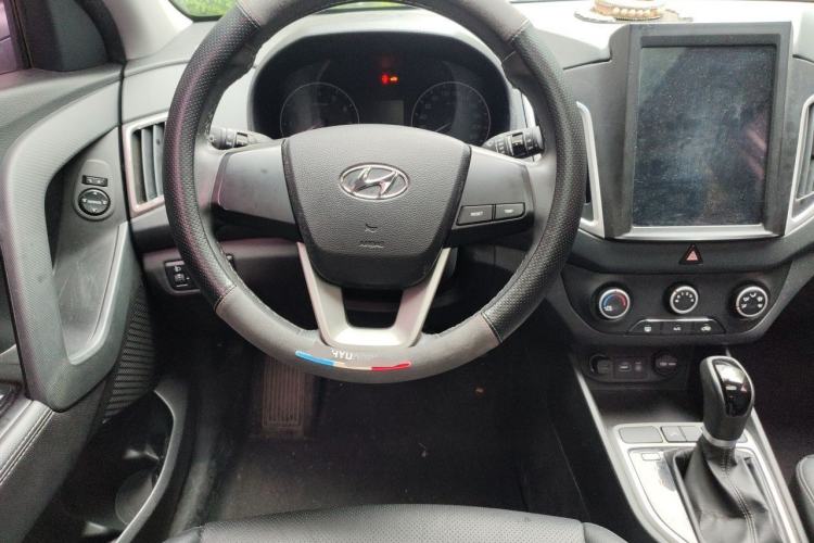 Used Hyundai ix25 2015 1.6L Automatic Two-Wheel Drive Smart GLS Trim Steering Wheel