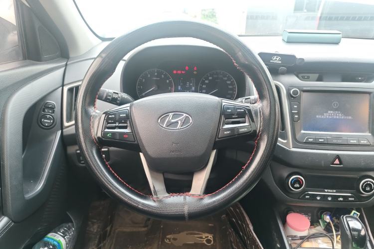 Used Hyundai ix25 2015 2.0L Automatic Two-Wheel Drive Intelligent GLS Steering Wheel