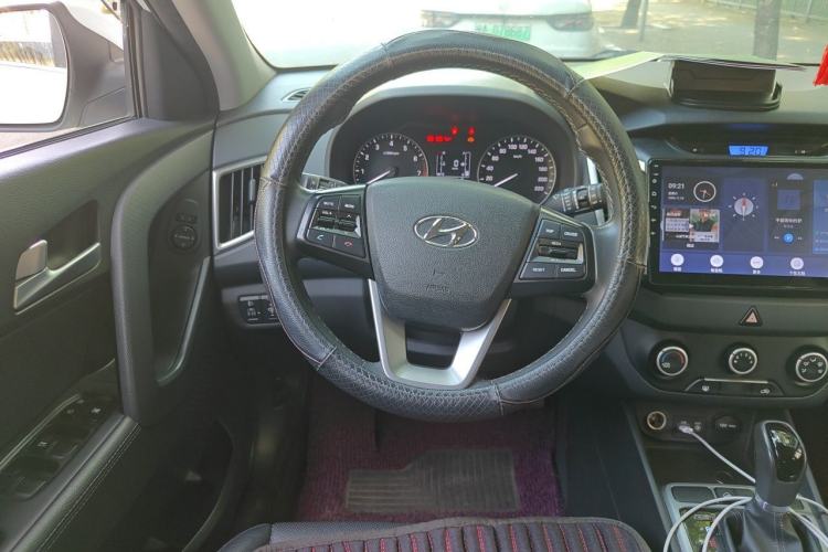 Used Hyundai ix25 2015 1.6L Automatic Two-Wheel Drive Smart GLS Trim Steering Wheel