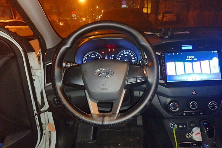 Used Hyundai ix25 2015 1.6L Automatic Two-Wheel Drive Smart GLS Trim Steering Wheel