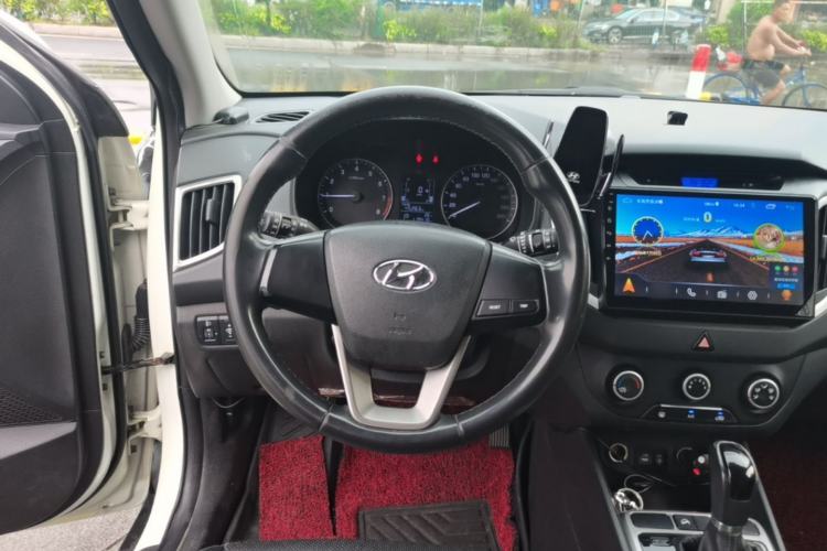 Used Hyundai ix25 2015 1.6L Automatic Two-Wheel Drive Smart GLS Trim Steering Wheel