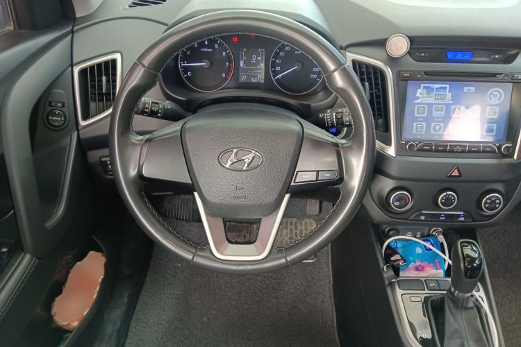 Used Hyundai ix25 2015 1.6L Automatic Two-Wheel Drive Smart GLS Trim Steering Wheel