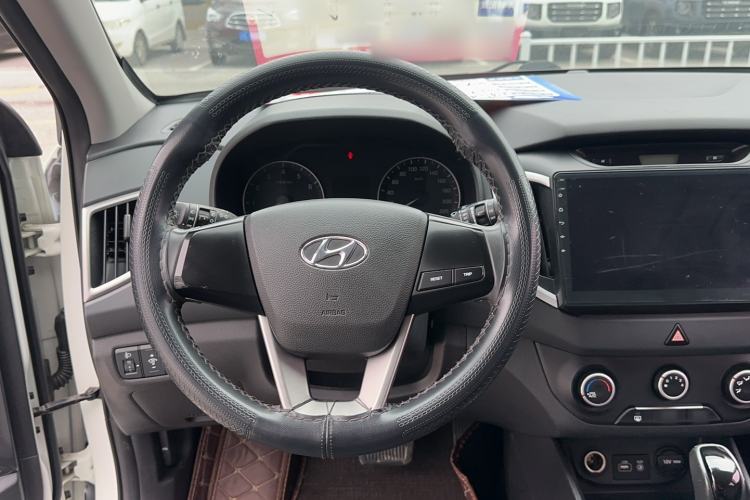 Used Hyundai ix25 2015 1.6L Automatic Two-Wheel Drive Smart GLS Trim Steering Wheel