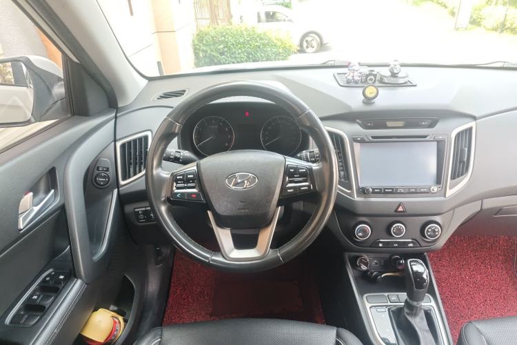 Used Hyundai ix25 2015 1.6L Automatic Two-Wheel Drive Smart GLS Trim Steering Wheel