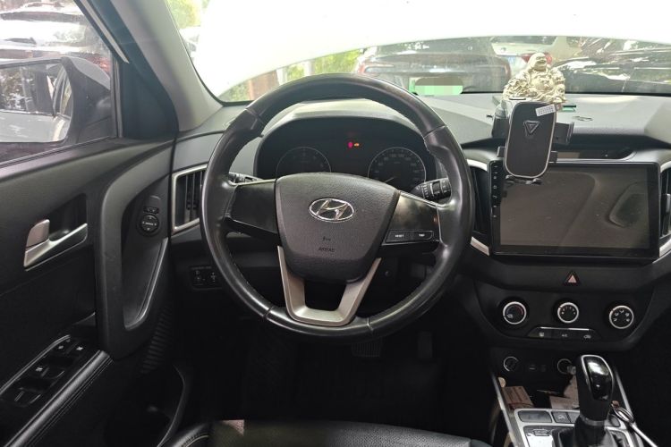 Used Hyundai ix25 2015 1.6L Automatic Two-Wheel Drive Smart GLS Trim Steering Wheel