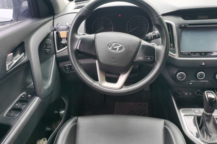Used Hyundai ix25 2015 1.6L Automatic Two-Wheel Drive Smart GLS Trim Steering Wheel