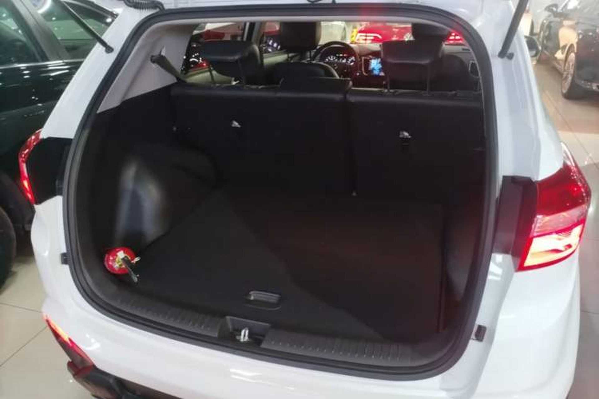 Used Hyundai ix25 2015 1.6L Automatic Two-Wheel Drive Smart GLS Trim Trunk
