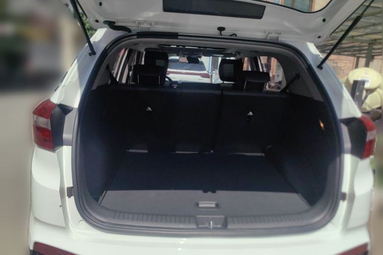Used Hyundai ix25 2015 1.6L Automatic Two-Wheel Drive Smart GLS Trim Trunk