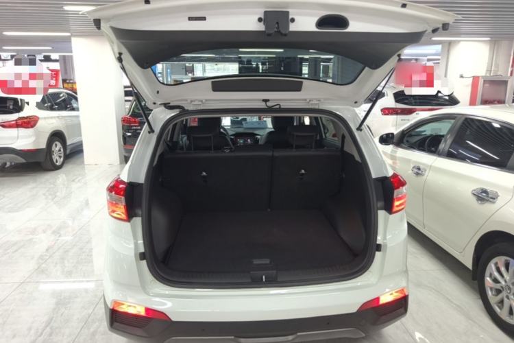 Used Hyundai ix25 2015 1.6L Automatic Two-Wheel Drive Smart GLS Trim Trunk
