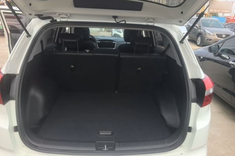 Used Hyundai ix25 2015 1.6L Automatic Two-Wheel Drive Smart GLS Trim Trunk