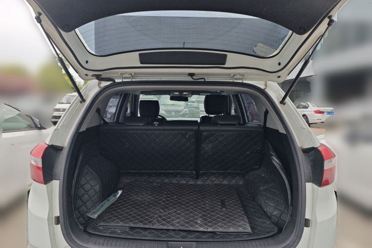 Used Hyundai ix25 2015 1.6L Automatic Two-Wheel Drive Smart GLS Trim Trunk