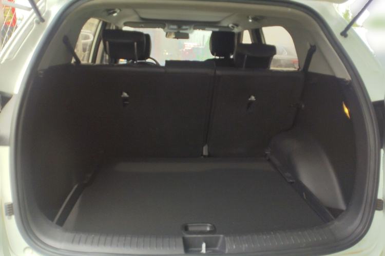 Used Hyundai ix25 2015 1.6L Automatic Two-Wheel Drive Smart GLS Trim Trunk