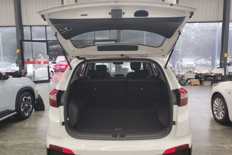 Used Hyundai ix25 2015 1.6L Automatic Two-Wheel Drive Smart GLS Trim Trunk