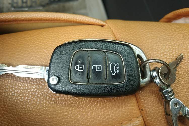 Used Hyundai ix25 2015 1.6L Manual Two-Wheel Drive Fashionable GS Model Vehicle Key