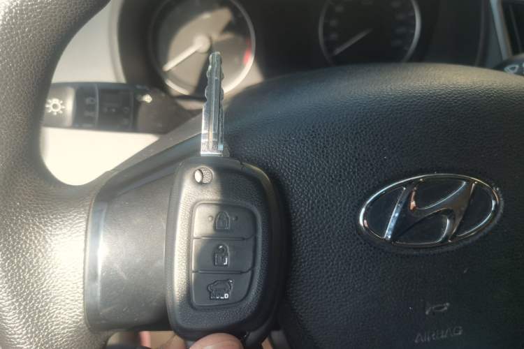 Used Hyundai ix25 2015 1.6L Manual Two-Wheel Drive Fashionable GS Model Vehicle Key