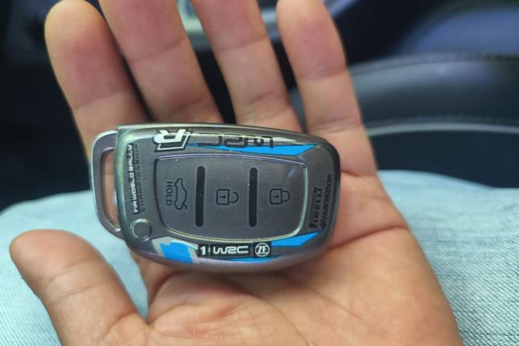 Used Hyundai ix25 2015 1.6L Automatic Two-Wheel Drive Smart GLS Trim Vehicle Key