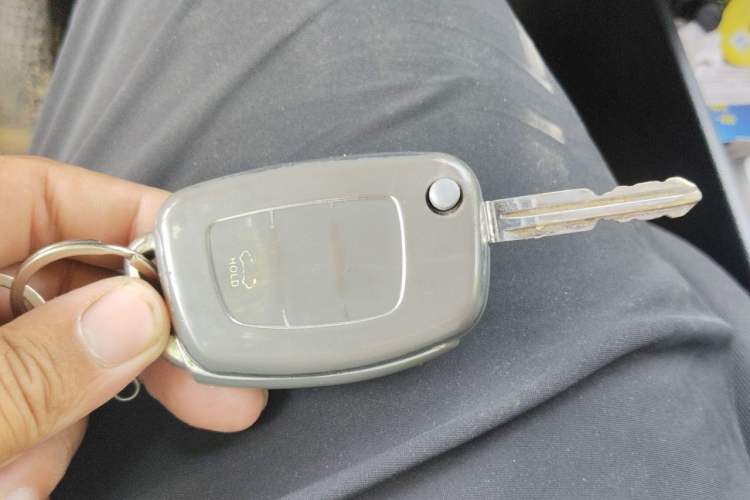 Used Hyundai ix25 2015 1.6L Manual Two-Wheel Drive Fashionable GS Model Vehicle Key