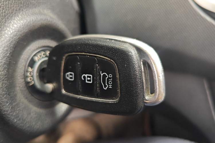 Used Hyundai ix25 2015 1.6L Manual Two-Wheel Drive Fashionable GS Model Vehicle Key