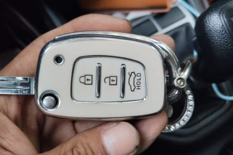 Used Hyundai ix25 2015 1.6L Manual Two-Wheel Drive Fashionable GS Model Vehicle Key