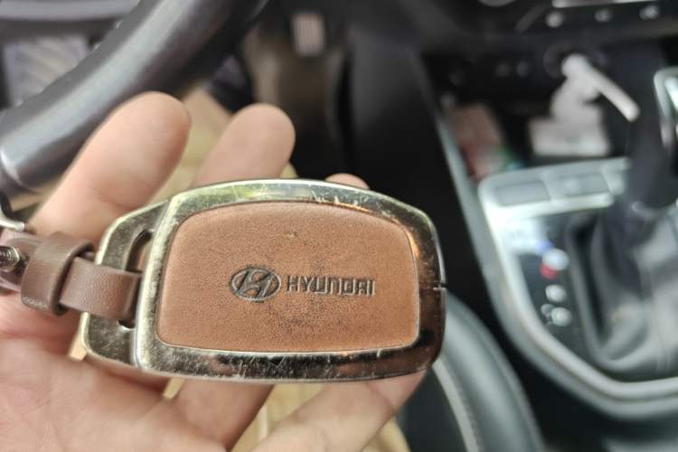 Used Hyundai ix25 2015 1.6L Automatic Two-Wheel Drive Smart GLS Trim Vehicle Key