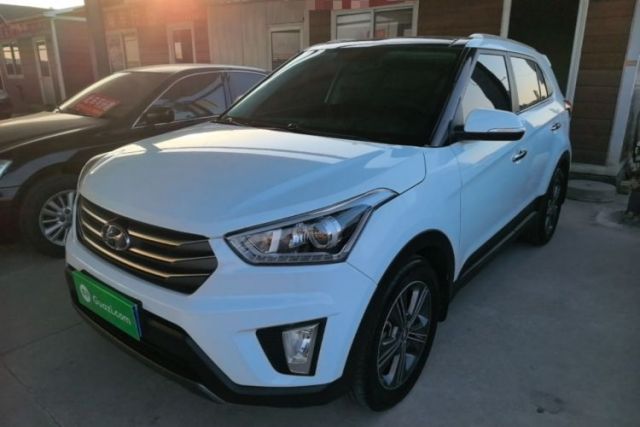Used Hyundai ix25 2015 1.6L Automatic Two-Wheel-Drive Deluxe DLX Model