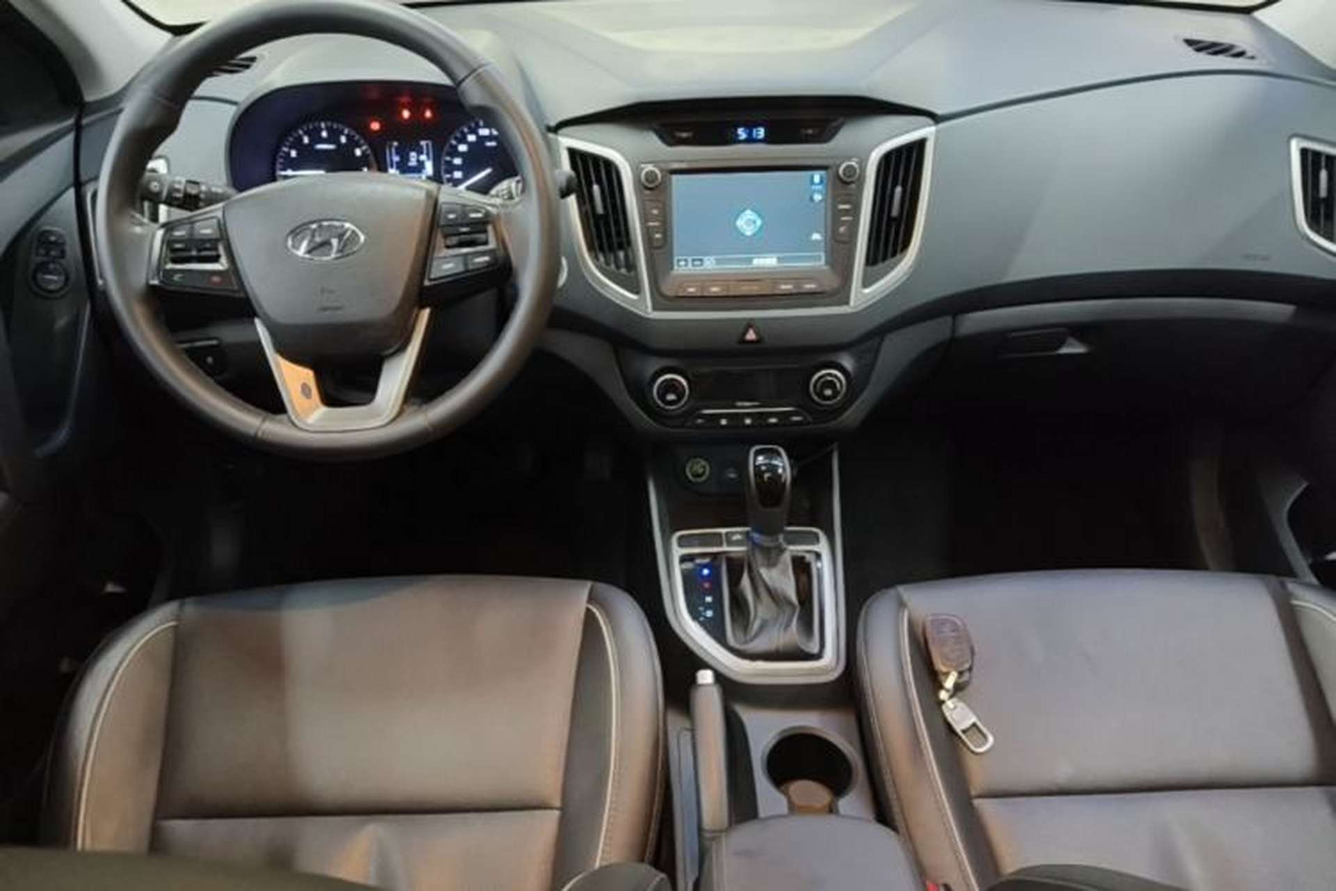 Used Hyundai ix25 2015 2.0L Automatic Two-Wheel Drive Intelligent GLS Center Console