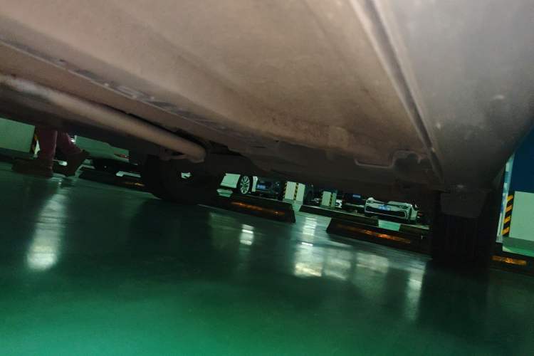 Used Hyundai ix25 2015 1.6L Automatic Two-Wheel Drive Smart GLS Trim Chassis Front Left