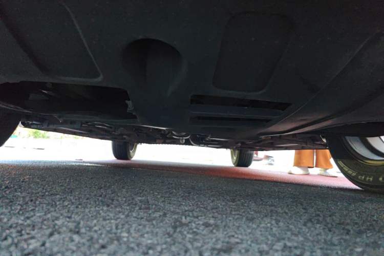 Used Hyundai ix25 2015 1.6L Automatic Two-Wheel-Drive Deluxe DLX Model Chassis Front