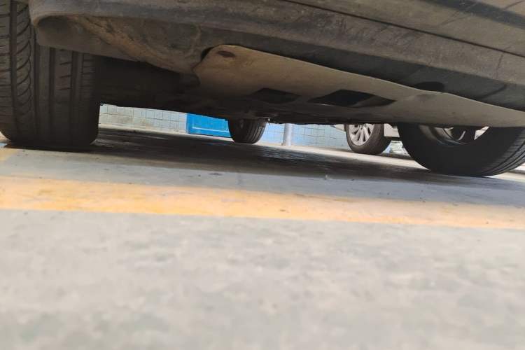 Used Hyundai ix25 2015 1.6L Automatic Two-Wheel Drive Smart GLS Trim Chassis Front Right