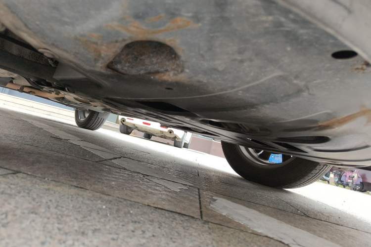 Used Hyundai ix25 2015 1.6L Automatic Two-Wheel-Drive Deluxe DLX Model Chassis Front Right