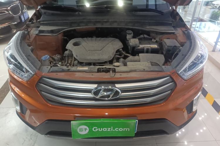 Used Hyundai ix25 2015 1.6L Automatic Two-Wheel-Drive Deluxe DLX Model Engine Bay