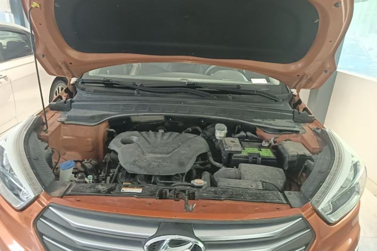 Used Hyundai ix25 2015 1.6L Automatic Two-Wheel Drive Smart GLS Trim Engine Bay